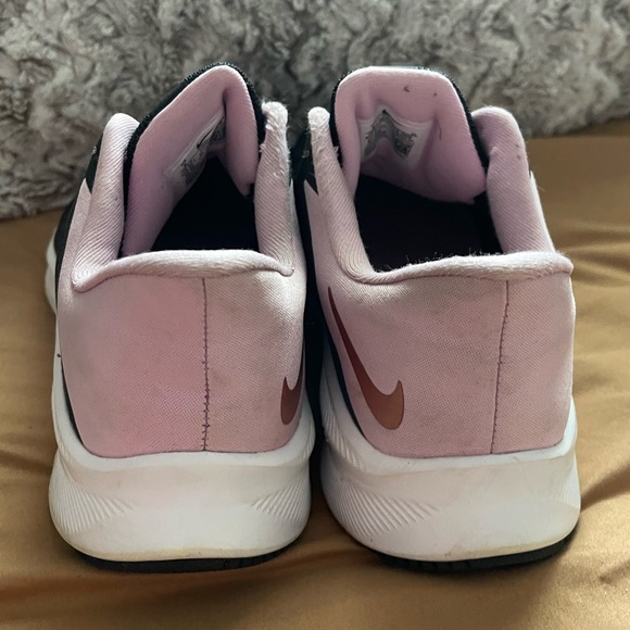 Nike Quest Running Workout Sneakers NEEDS Laces Sz 9 - Picture 5 of 8